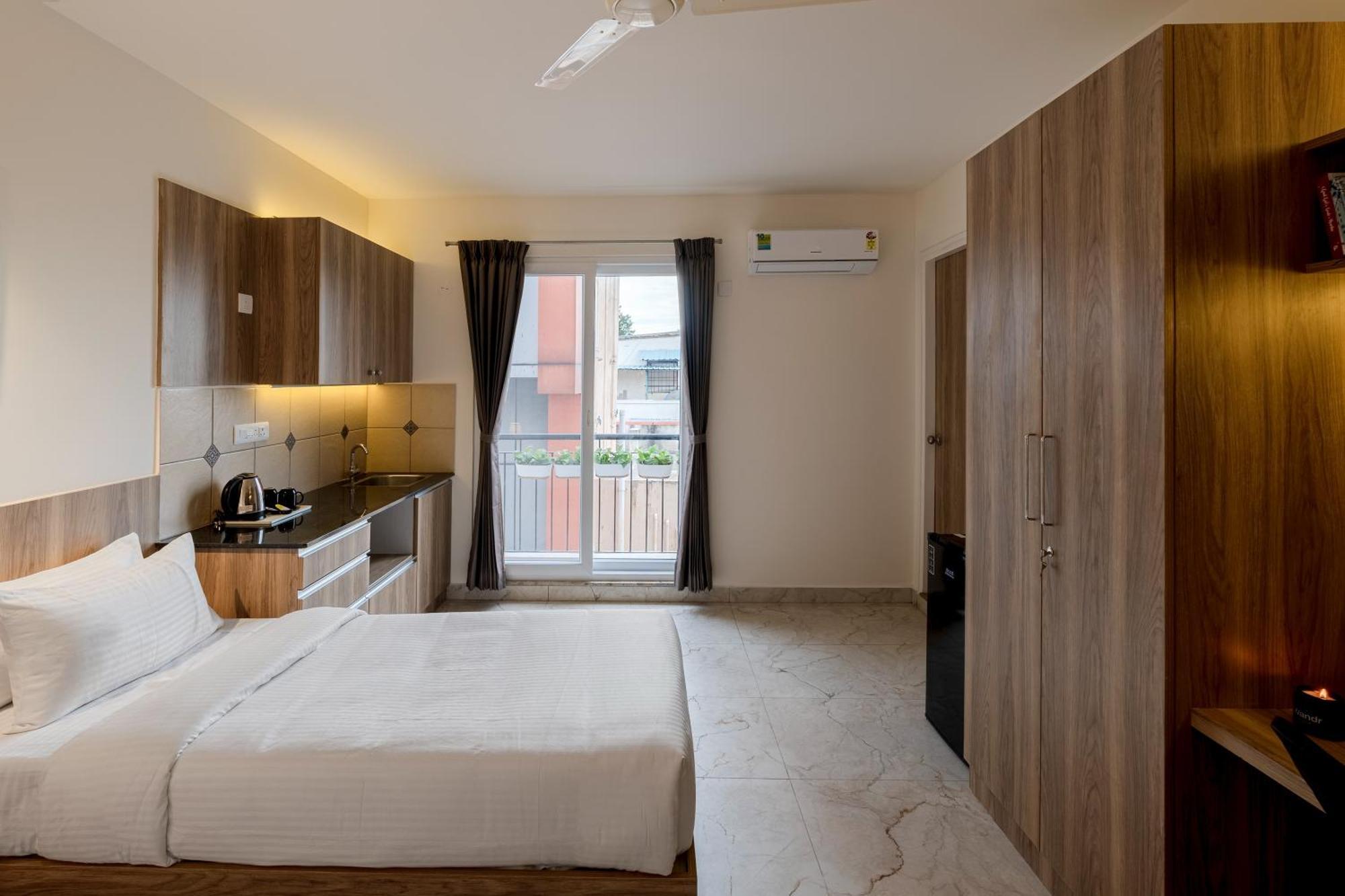 Wandr Hotel- Near Mg Road Bangalore Eksteriør bilde